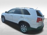 Used 2011 Kia Sorento LX w/ Convenience Pkg image 5