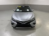 Used 2019 Toyota Camry XSE image 3