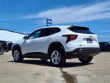 Used 2025 Chevrolet Trax LS w/ LS Convenience Package image 6