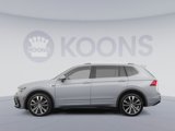 Used 2020 Volkswagen Tiguan SE image 2
