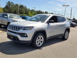 New 2025 Jeep Compass Latitude image 5
