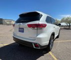 Used 2019 Toyota Highlander Limited Platinum image 5