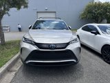 Used 2021 Toyota Venza XLE image 2