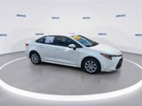 Used 2023 Toyota Corolla LE image 2