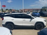 Used 2020 GMC Terrain SLE w/ Elevation Edition image 4