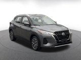 Used 2024 Nissan Kicks SV image 2