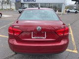 Used 2015 Volkswagen Passat 1.8T Limited Edition image 6