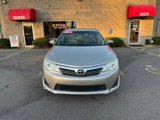 Used 2013 Toyota Camry L image 2
