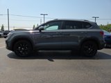 Used 2022 Volkswagen Taos SE image 4