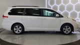 Used 2011 Toyota Sienna LE image 3