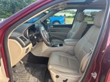 Used 2019 Jeep Grand Cherokee Limited w/ Luxury Group II image 3
