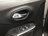 Used 2020 Jeep Cherokee Latitude Plus w/ Cold Weather Group image 5