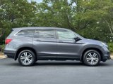 Used 2017 Honda Pilot EX-L image 2