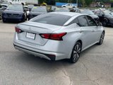 Certified 2022 Nissan Altima 2.5 SV image 3