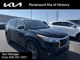 Used 2016 Toyota Highlander XLE image 2
