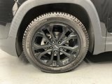 Used 2020 GMC Terrain SLE w/ Driver Convenience Package image 6