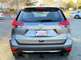 Used 2017 Nissan Rogue S image 5