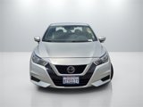 Used 2021 Nissan Versa SV image 3