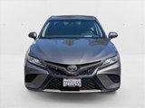 Used 2018 Toyota Camry XSE image 2