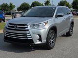 Used 2018 Toyota Highlander LE image 2
