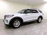 New 2025 Ford Explorer Active w/ Active Comfort Package image 2