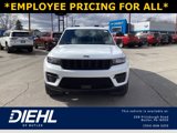 New 2025 Jeep Grand Cherokee Altitude image 2