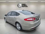 Used 2015 Ford Fusion SE image 3