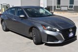 Used 2023 Nissan Altima 2.5 SV image 3