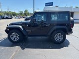 Used 2016 Jeep Wrangler Rubicon w/ Power Convenience Group image 6
