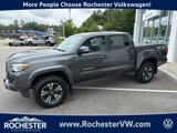 Used 2018 Toyota Tacoma TRD Sport w/ Technology Package image 2