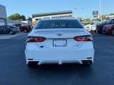 Used 2022 Toyota Camry SE image 5