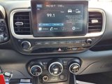 Used 2020 Hyundai Venue SEL image 5