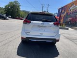 Used 2018 Nissan Rogue SV image 4