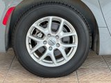 Used 2023 Chrysler Pacifica Touring-L image 5