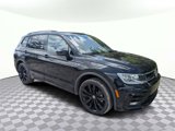 Used 2021 Volkswagen Tiguan SE R-Line image 2
