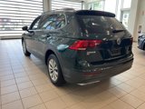 Used 2019 Volkswagen Tiguan SE w/ Panoramic Sunroof Package image 6