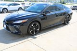 Used 2018 Toyota Camry XSE image 3