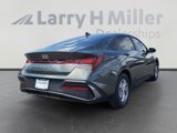 New 2025 Hyundai Elantra SE image 5