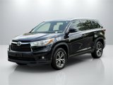 Used 2016 Toyota Highlander XLE image 2