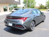 Used 2024 Hyundai Elantra SEL w/ Convenience Package image 3