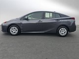 Used 2019 Toyota Prius L Eco w/ Carpet Mat Package image 2