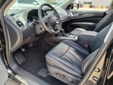 Used 2019 INFINITI QX60 Luxe w/ Essential Package image 2