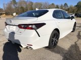 Used 2023 Toyota Camry SE image 6