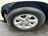 Used 2015 GMC Acadia SLE image 2