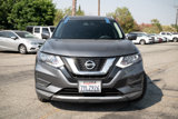 Used 2017 Nissan Rogue SV image 2