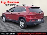 Used 2017 Jeep Cherokee Latitude w/ Cold Weather Group image 4