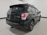 Used 2017 Subaru Forester 2.5i Premium w/ All-Weather Package image 4