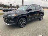 New 2025 Jeep Compass Limited image 3