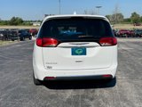 Used 2020 Chrysler Pacifica Touring w/ Advanced Safetytec Group image 4