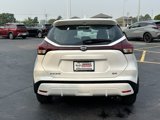 Certified 2022 Nissan Kicks SR image 5